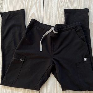 Figs Yola skinny scrub pants, size S